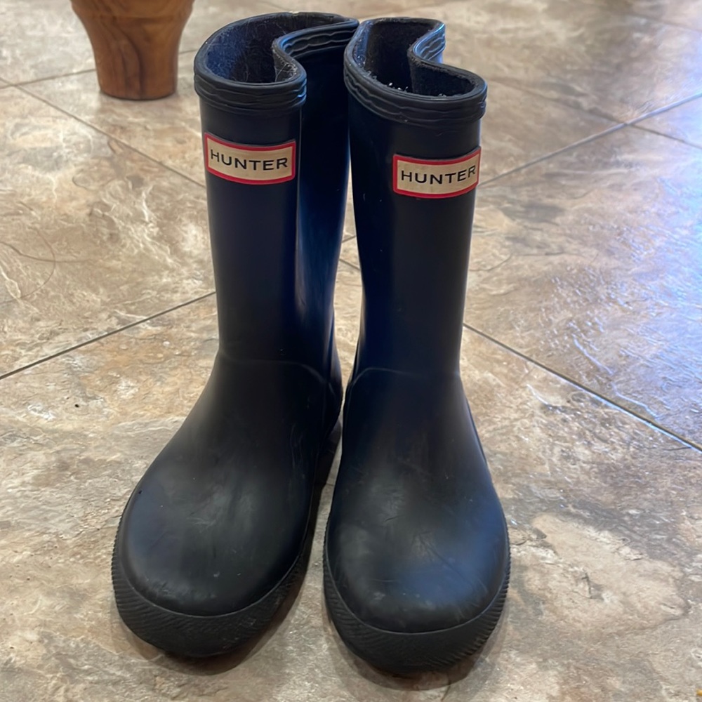 Toddler Hunter boots size 9